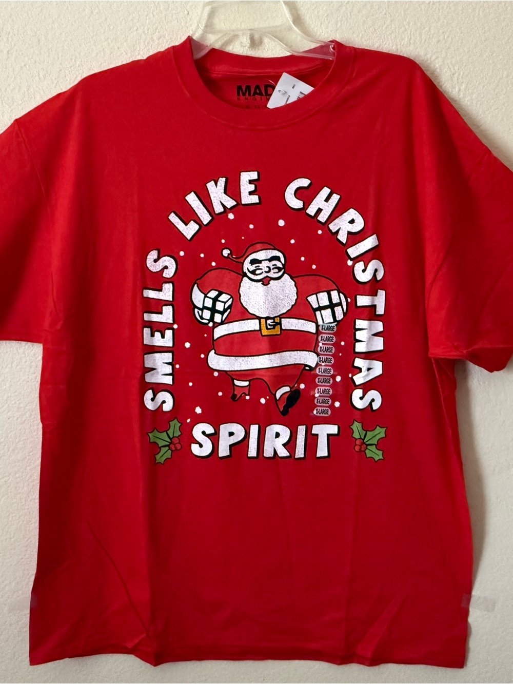 MAD Engine Red 'Smells Like Christmas Spirit' Holiday Tee XL NWT